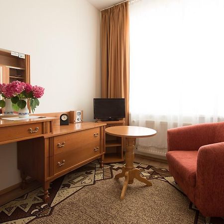 Pokoje Goscinne Akropol Posen Exterior foto